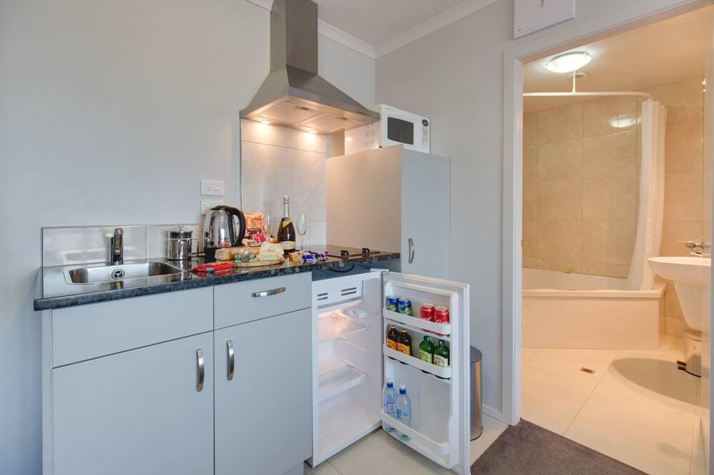 expediav2-445665-430b7d-303111 Bks Premier Motel Esplanade