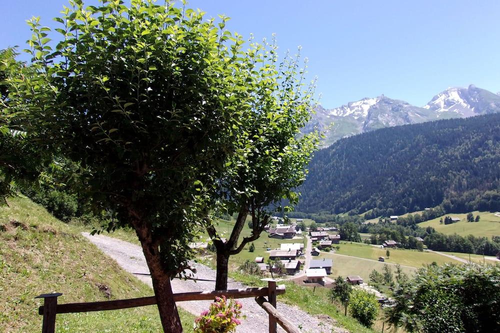 Individual chalet le Grand-Bornand 4 people max Languedoc-Roussillon - Le Born visuel 1/5 Individual chalet le Grand-Bornand 4 people max Languedoc-Roussillon - Le Born visuel 1/5