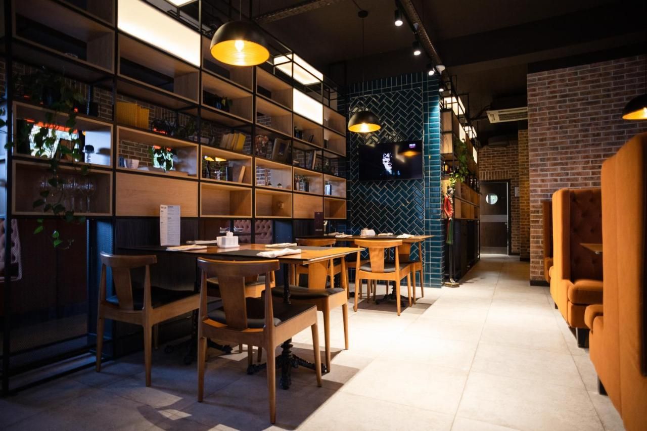 Resident Hotel Kazybek Bi