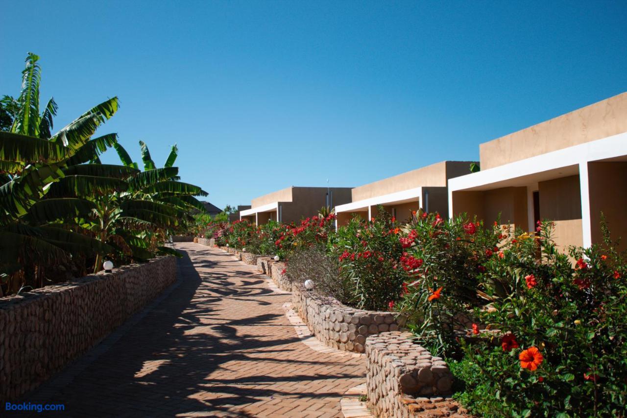 booking-1072128335-619739304-618282 Oasis Blu Beach Resort-Adults Only