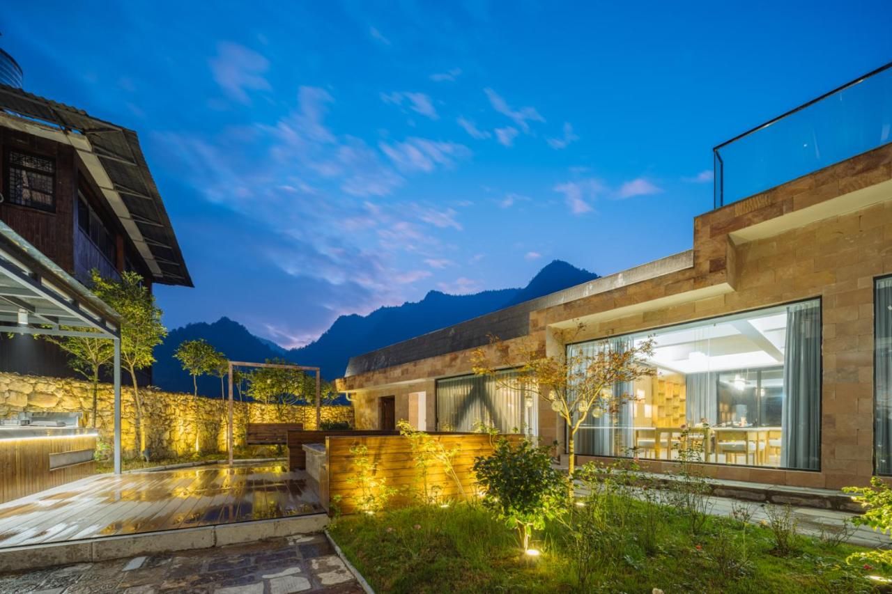 Hilltop House Resort