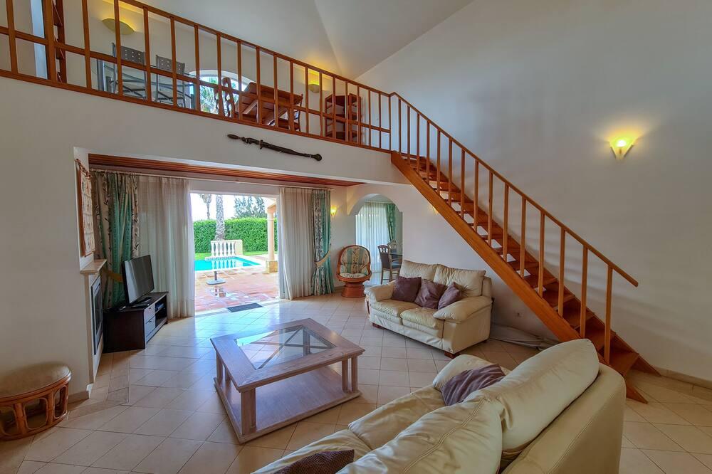 Magnificent holiday villa by the sea, private pool, 2 km to the beach Algarve - Odiáxere visuel 4/5 Magnificent holiday villa by the sea, private pool, 2 km to the beach Algarve - Odiáxere visuel 4/5