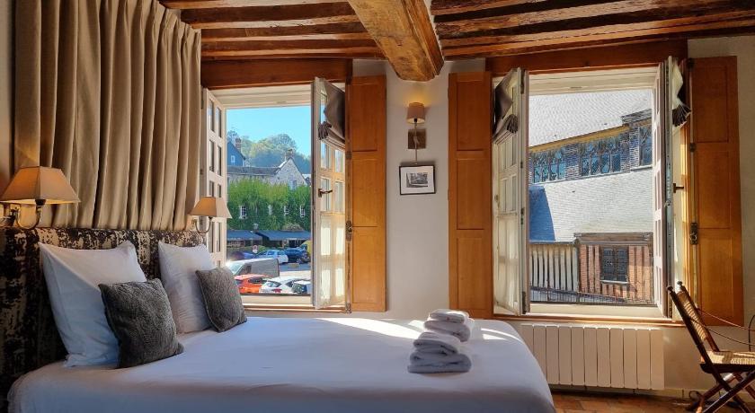 Chambres Houdaille Basse-Normandie - Honfleur visuel 1/5 Chambres Houdaille Basse-Normandie - Honfleur visuel 1/5