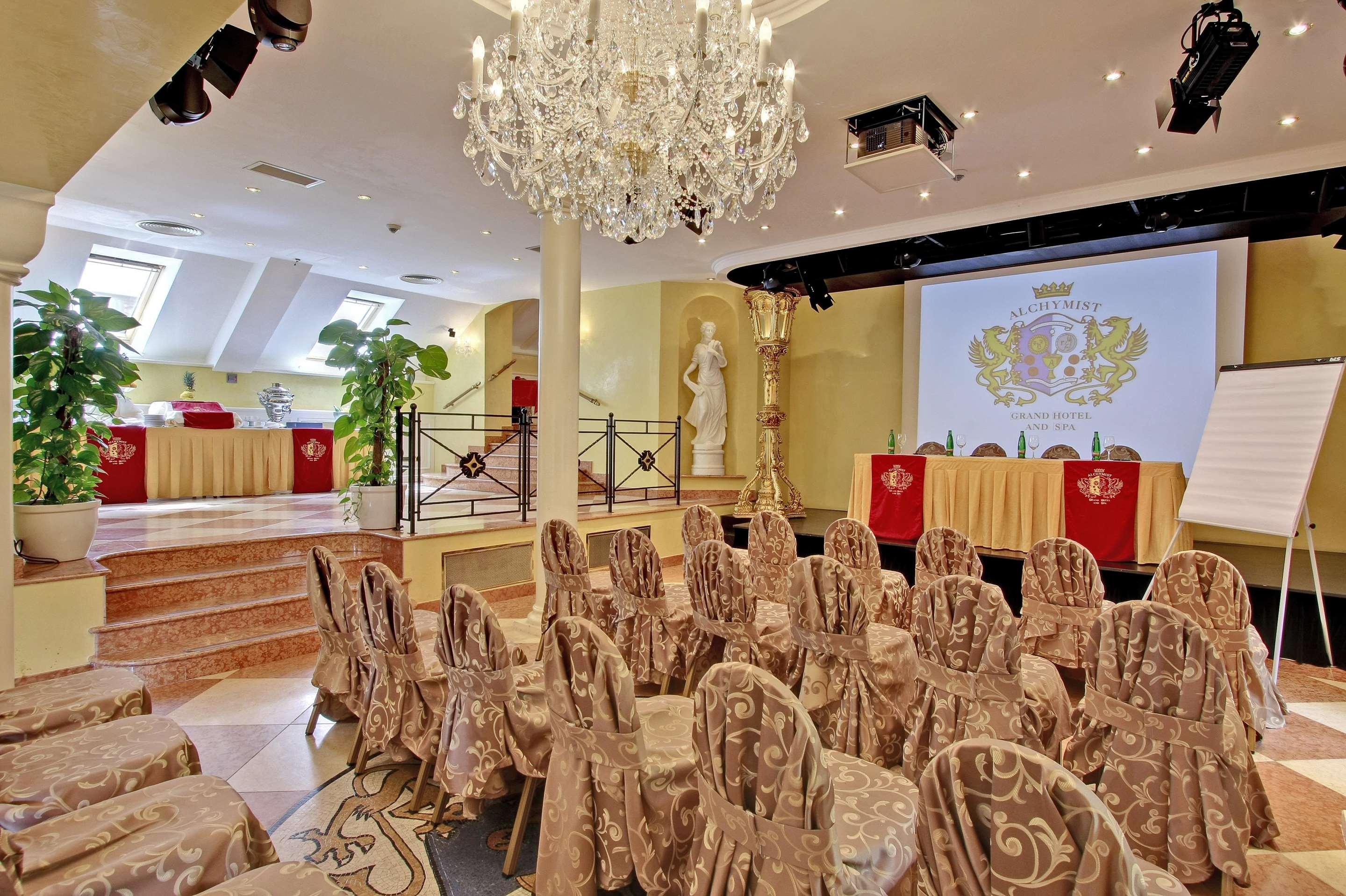 ice-204111636-65942364_3XL-327247 Alchymist Grand Hotel & Spa