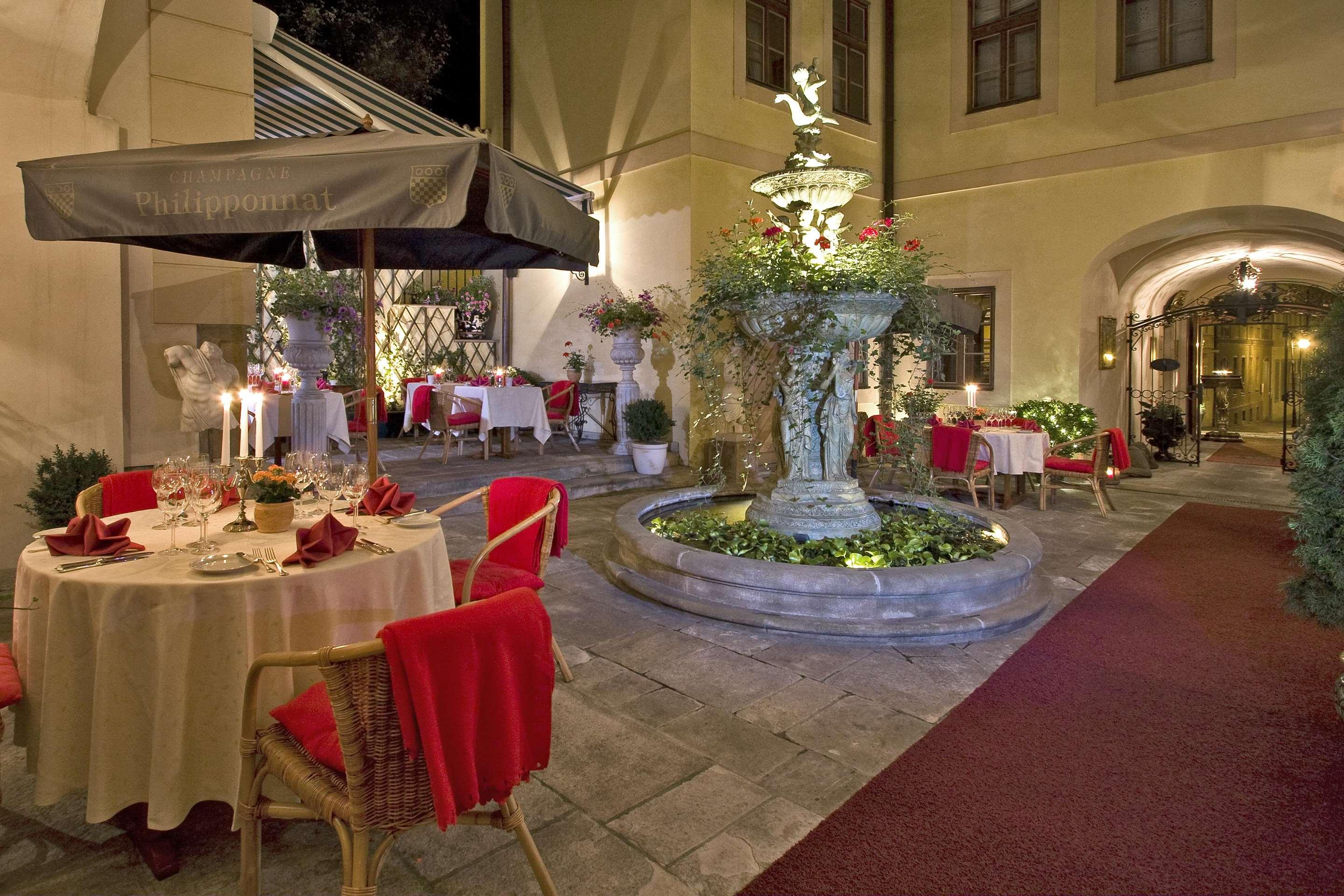 ice-204111636-65942378_3XL-811689 Alchymist Grand Hotel & Spa