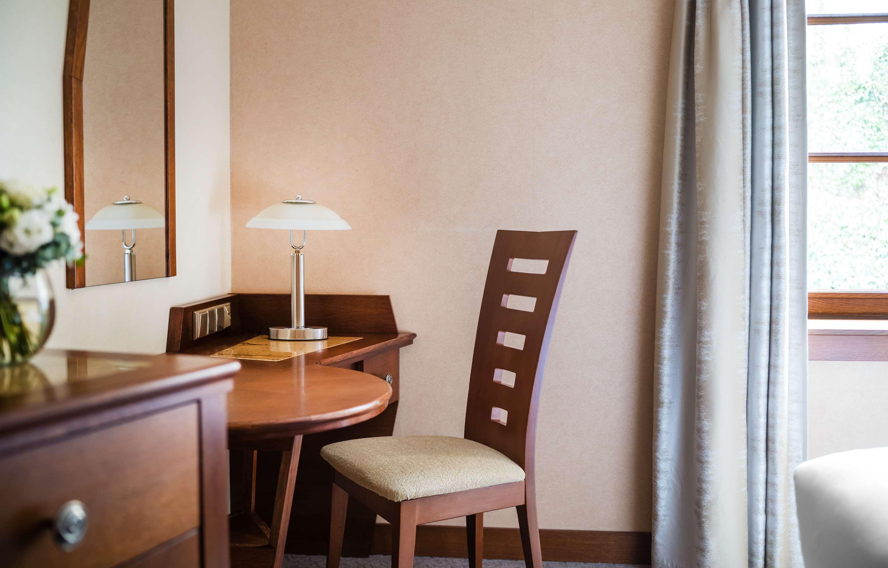 ice-679788-106296451-329357 Lindner Hotel Prague Castle
