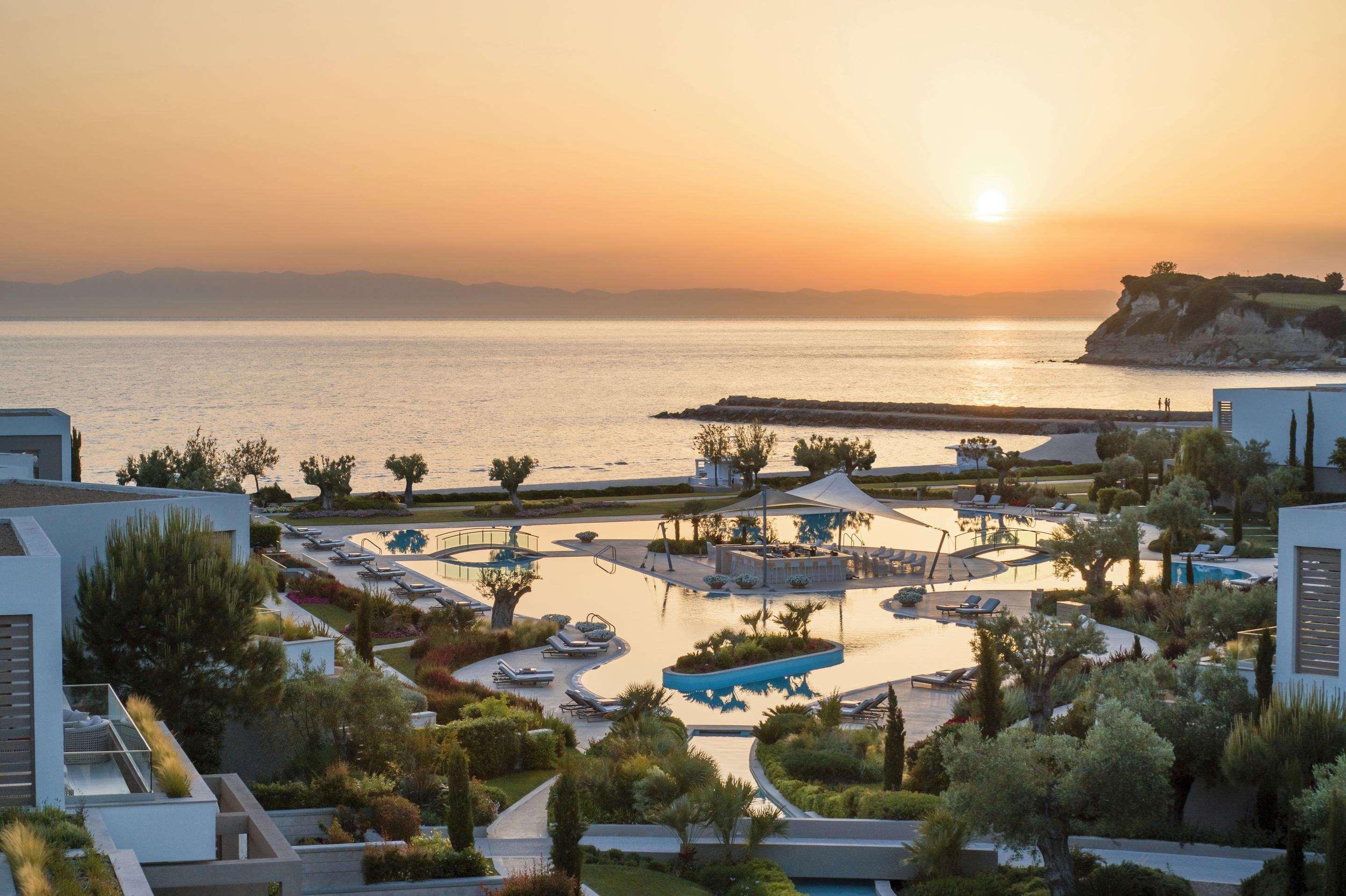 ice-887884-122234430-649854 Sani Dunes