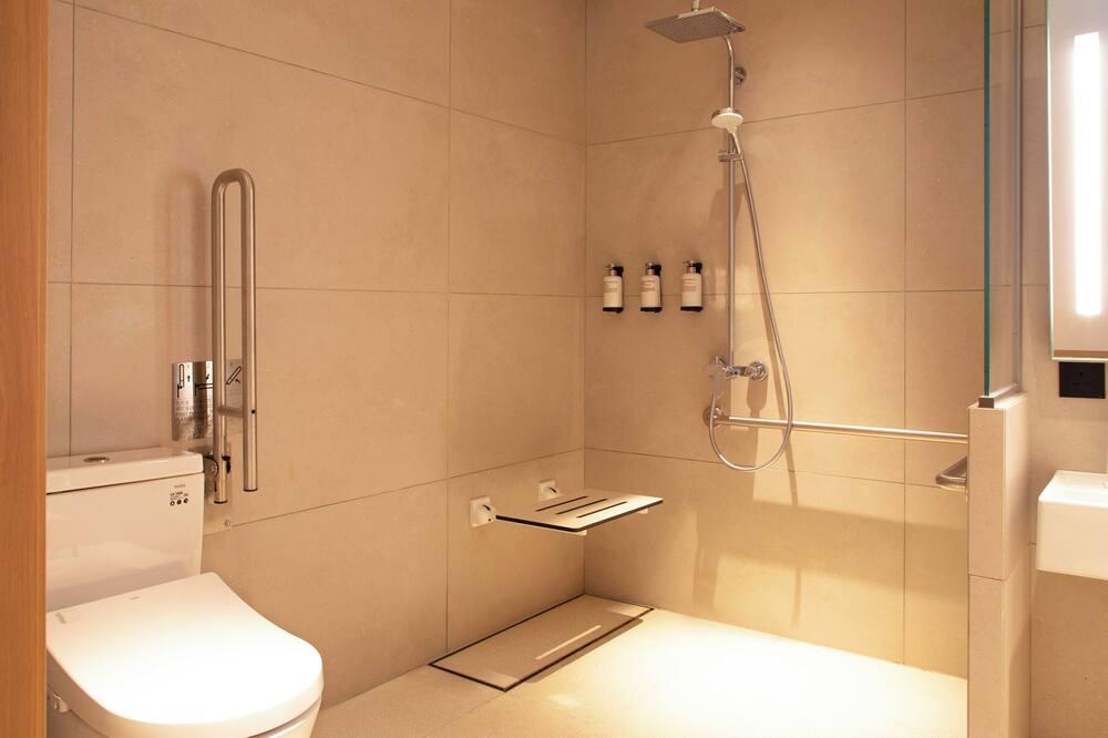 expediav2-8499653-468f93-984754 Aki Hong Kong - MGallery