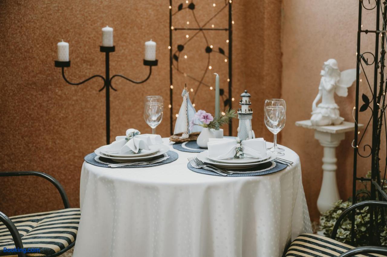 booking-1070970757-529166807-695950 Hotel Villa Vera 2