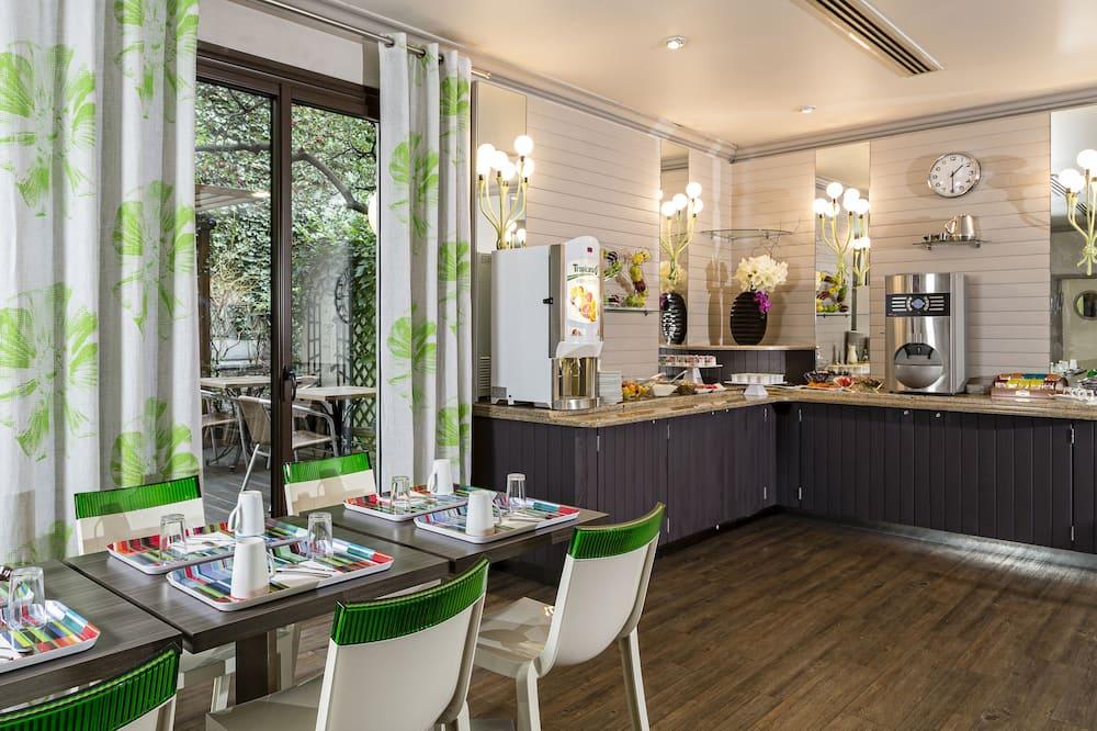 Hotel Paris Louis Blanc Ile de France - Paris visuel 2/5 Hotel Paris Louis Blanc Ile de France - Paris visuel 2/5