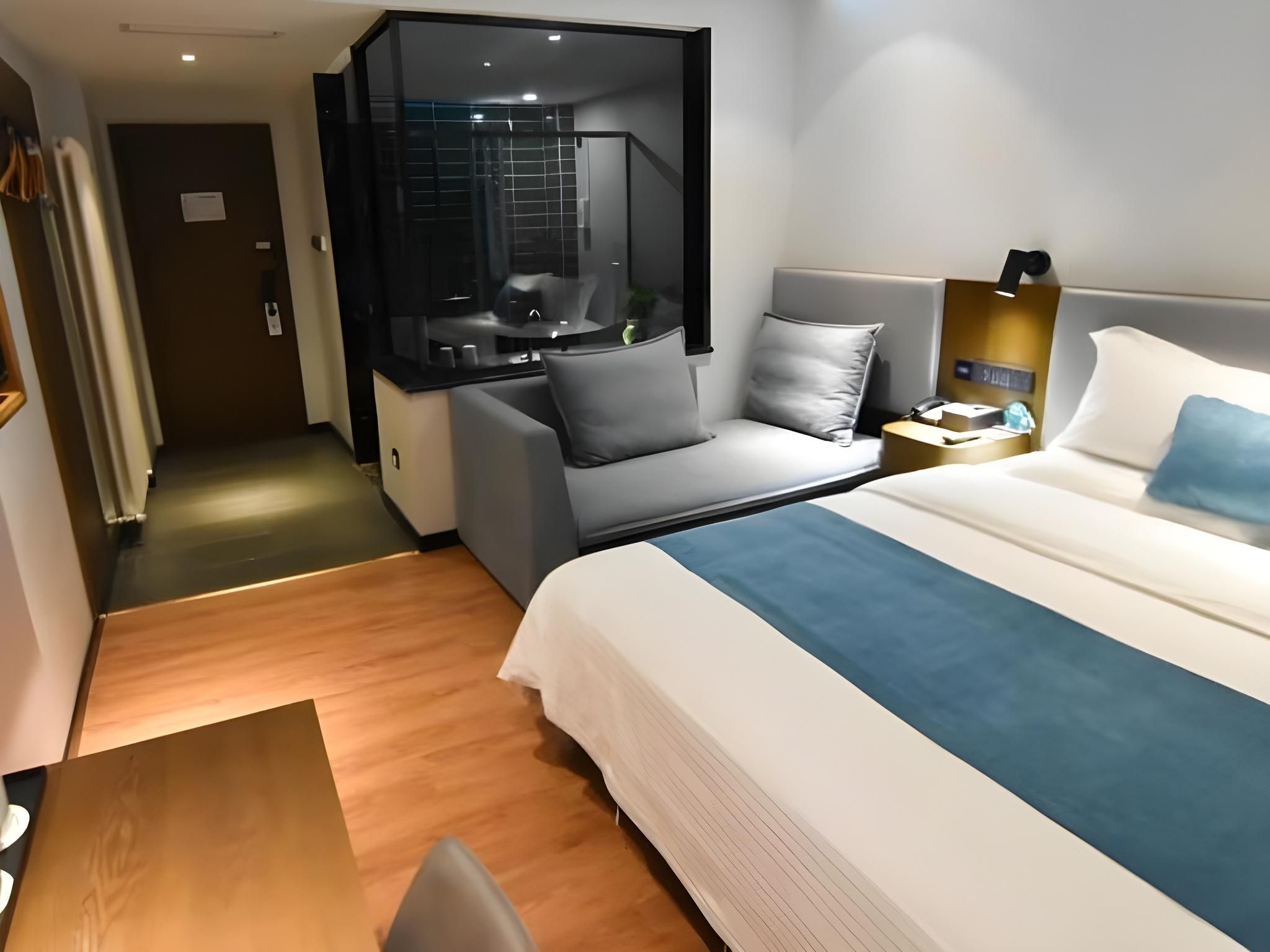 hotel photo
