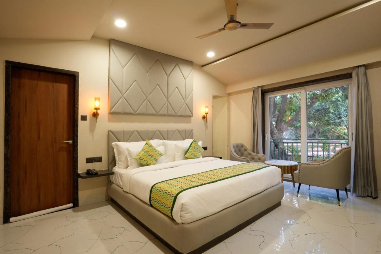 hotel photo