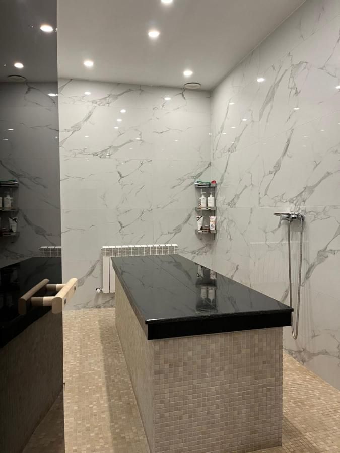 Resident Hotel Kazybek Bi