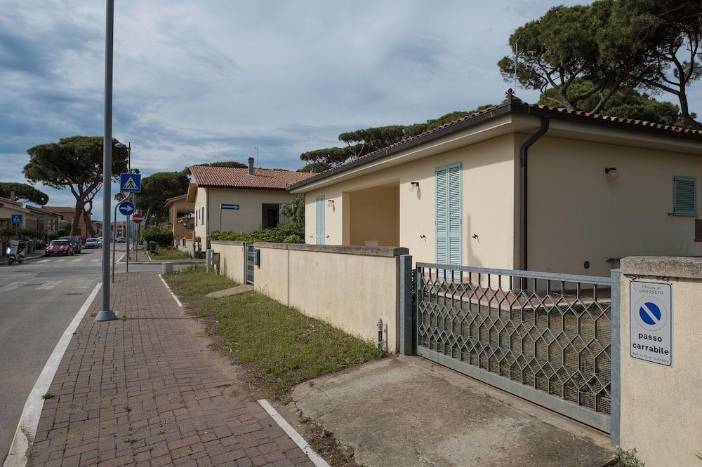 Lorenza Holiday Home Toscane - Marina di Grosseto visuel 1/5 Lorenza Holiday Home Toscane - Marina di Grosseto visuel 1/5