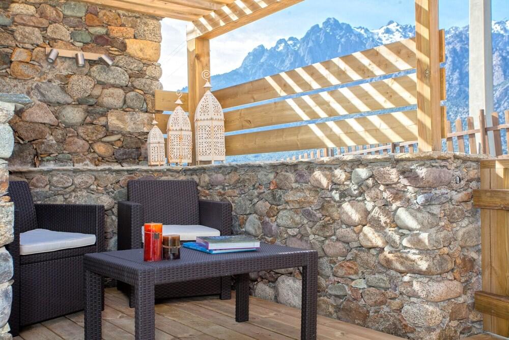 Capu Biancu Central Corsica Near The Asco Gorges Not Far From The Sea Corsica - Moltifao visuel 3/5