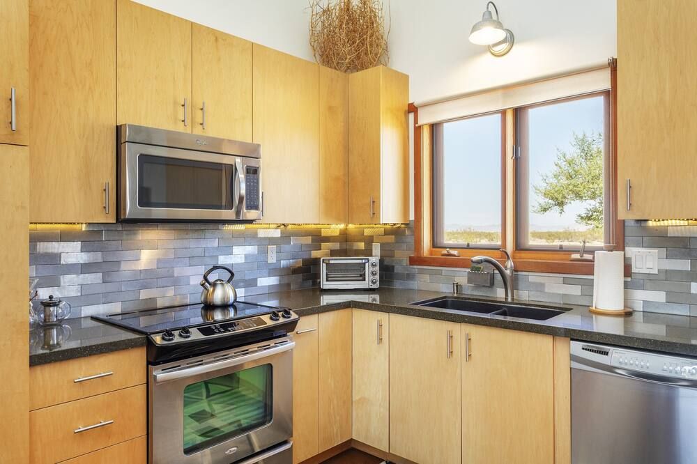 Constellation Compound