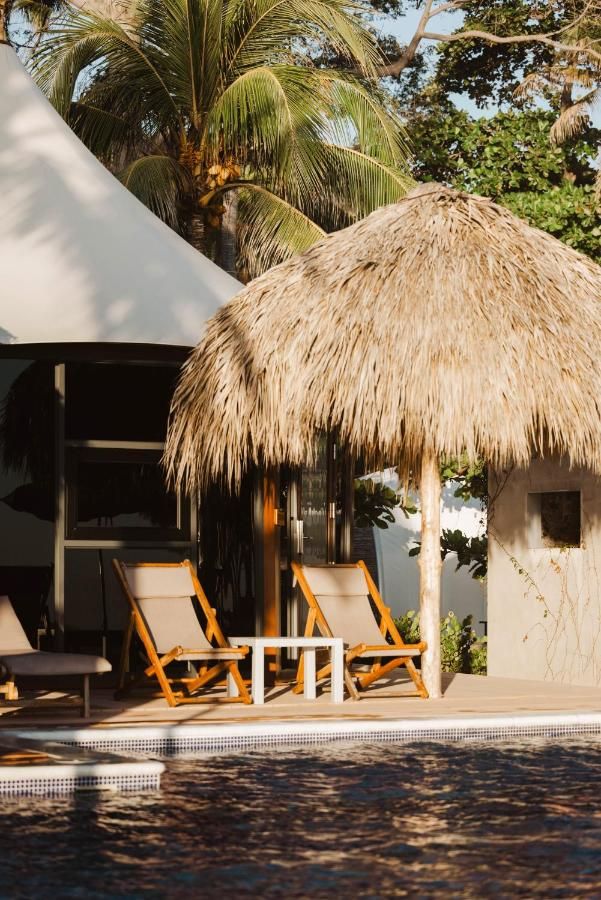 Almare Zonte - Beachfront Glamping Hotel