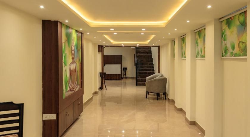 De Manora Homes - Unpretentious hotel with a garden , posh area Ranjit Avenue