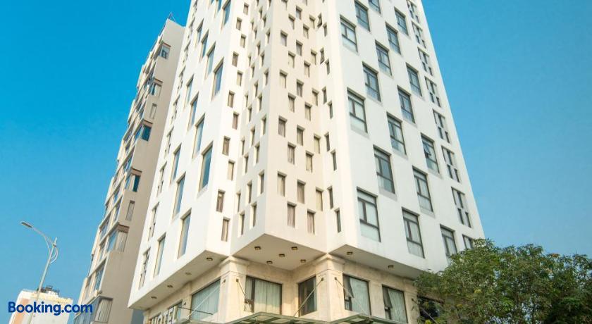 booking-1070875012-528157030-573026 Golden Sun Apartment by New Sky Travel