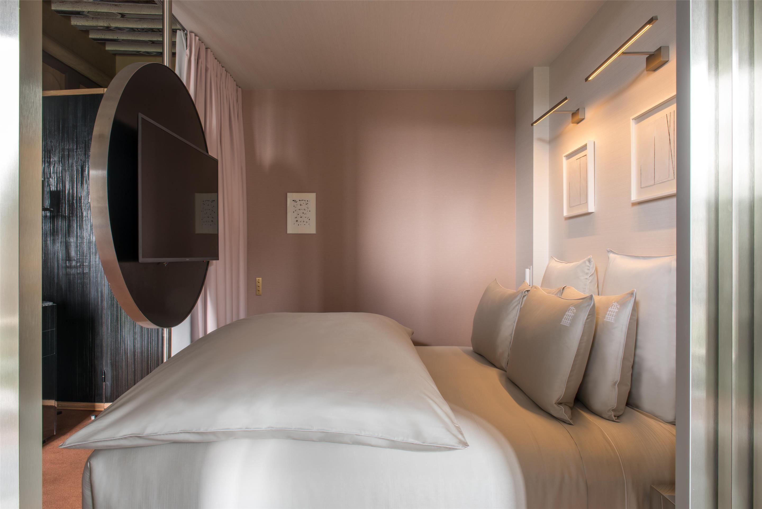 Cour des Vosges - Evok Collection