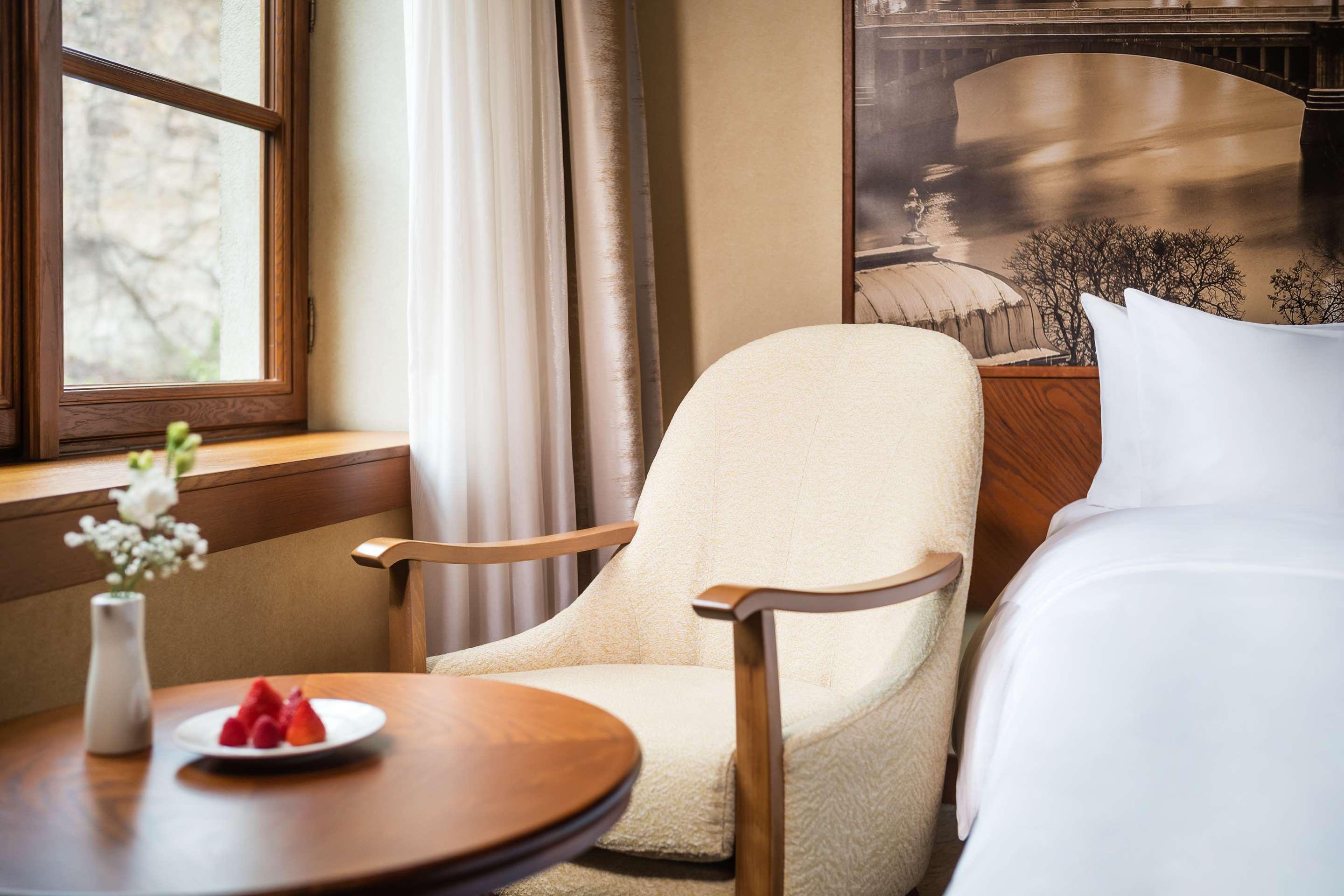 ice-679788-106296453-342865 Lindner Hotel Prague Castle