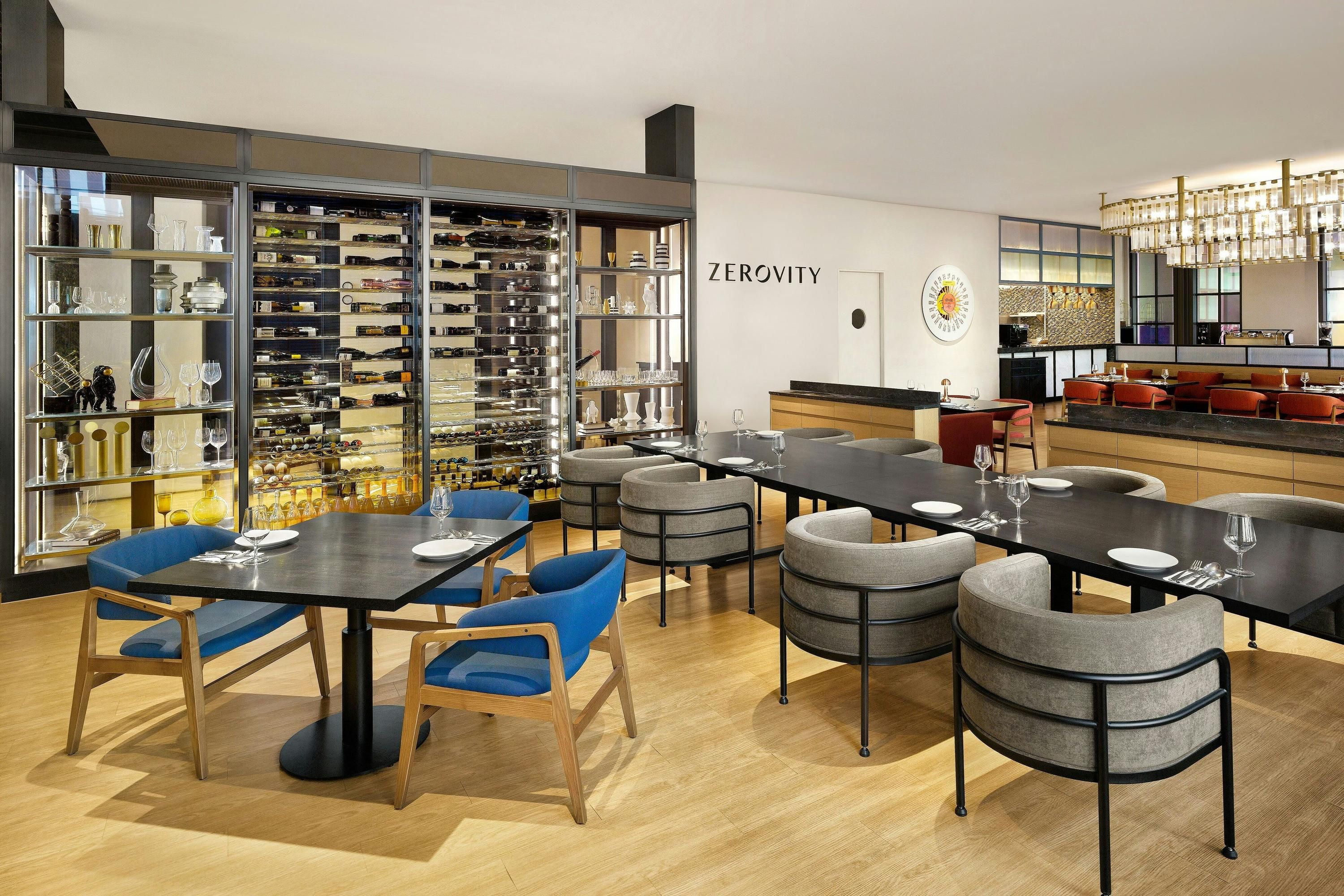 GRAVITY JOSUN Seoul Pangyo, Autograph Collection