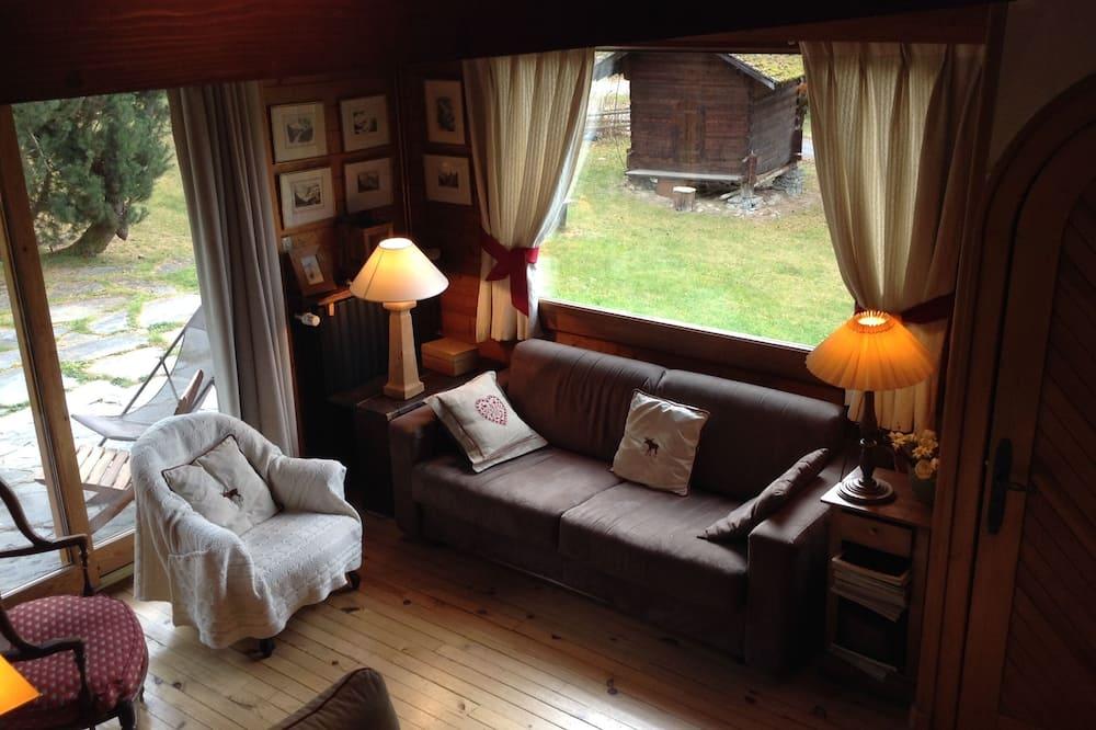 Chalet located in the heart of the Chamonix valley Rhône-Alpes - Les Houches visuel 2/5 Chalet located in the heart of the Chamonix valley Rhône-Alpes - Les Houches visuel 2/5