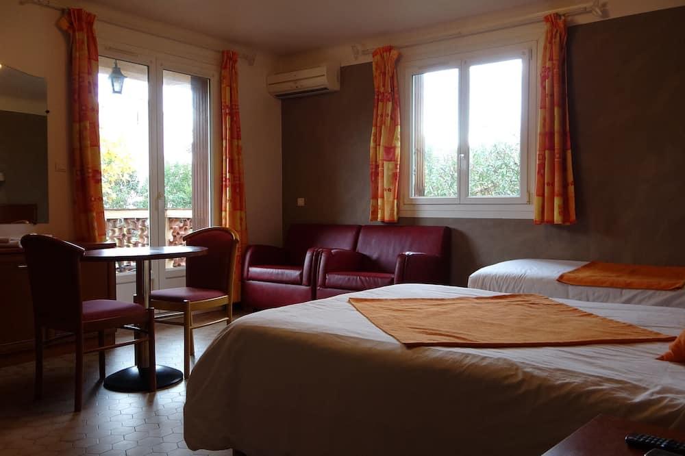 Hôtel Charles Provence-Alpes-Côte d'Azur - Les Arcs sur Argens visuel 4/5 Hôtel Charles Provence-Alpes-Côte d'Azur - Les Arcs sur Argens visuel 4/5
