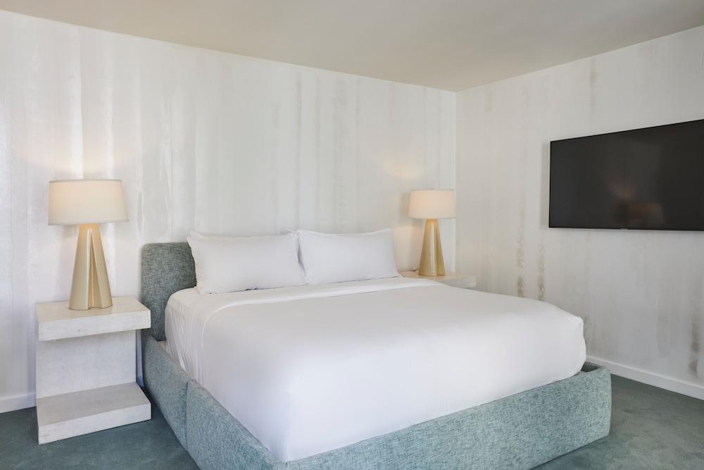 Avalon Hotel Beverly Hills, a Member of Design Hotels