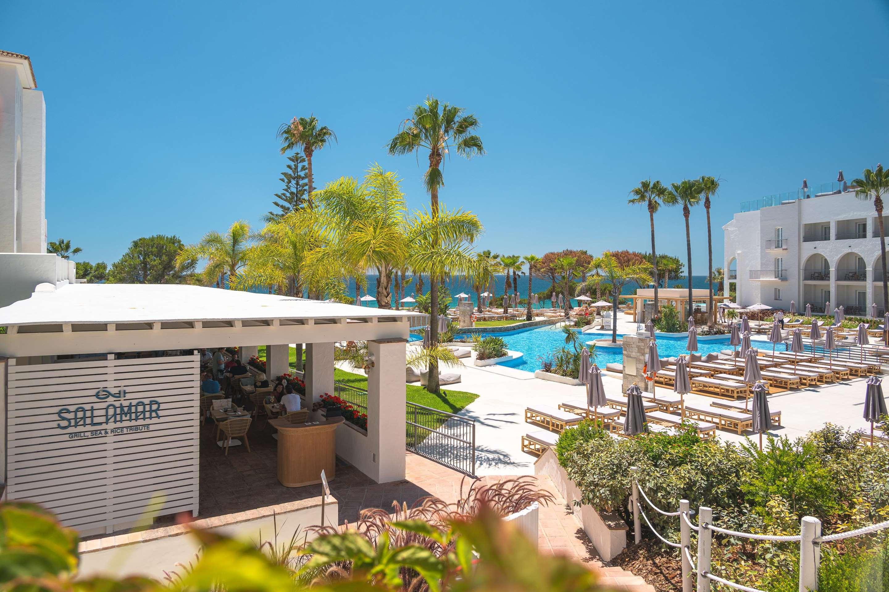 ice-1070823493-0cc3fc-496909 Daia Slow Beach Hotel Conil
