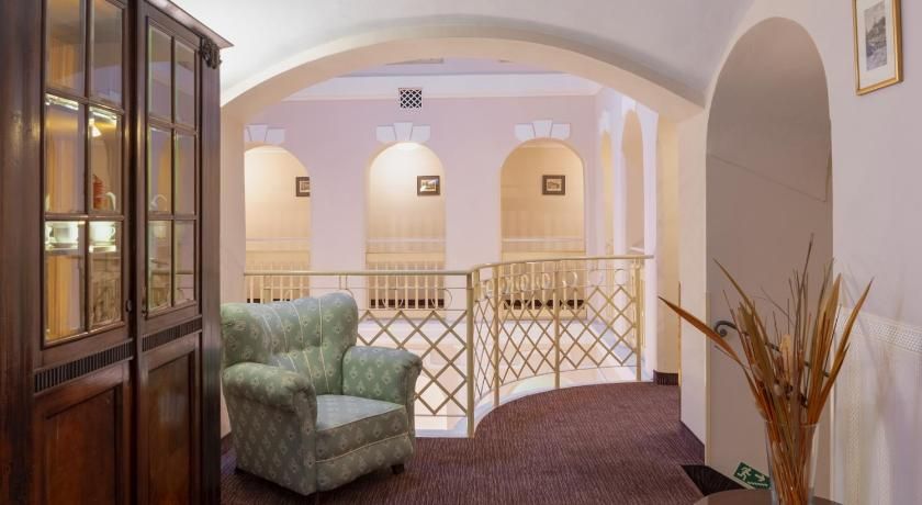 Hotel Promenuda Rome Promenáda Romantic Hotel | Venue Report