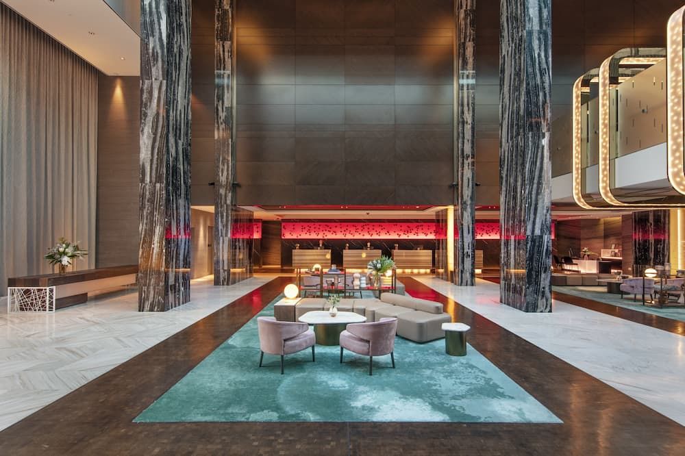 The Darling at The Star