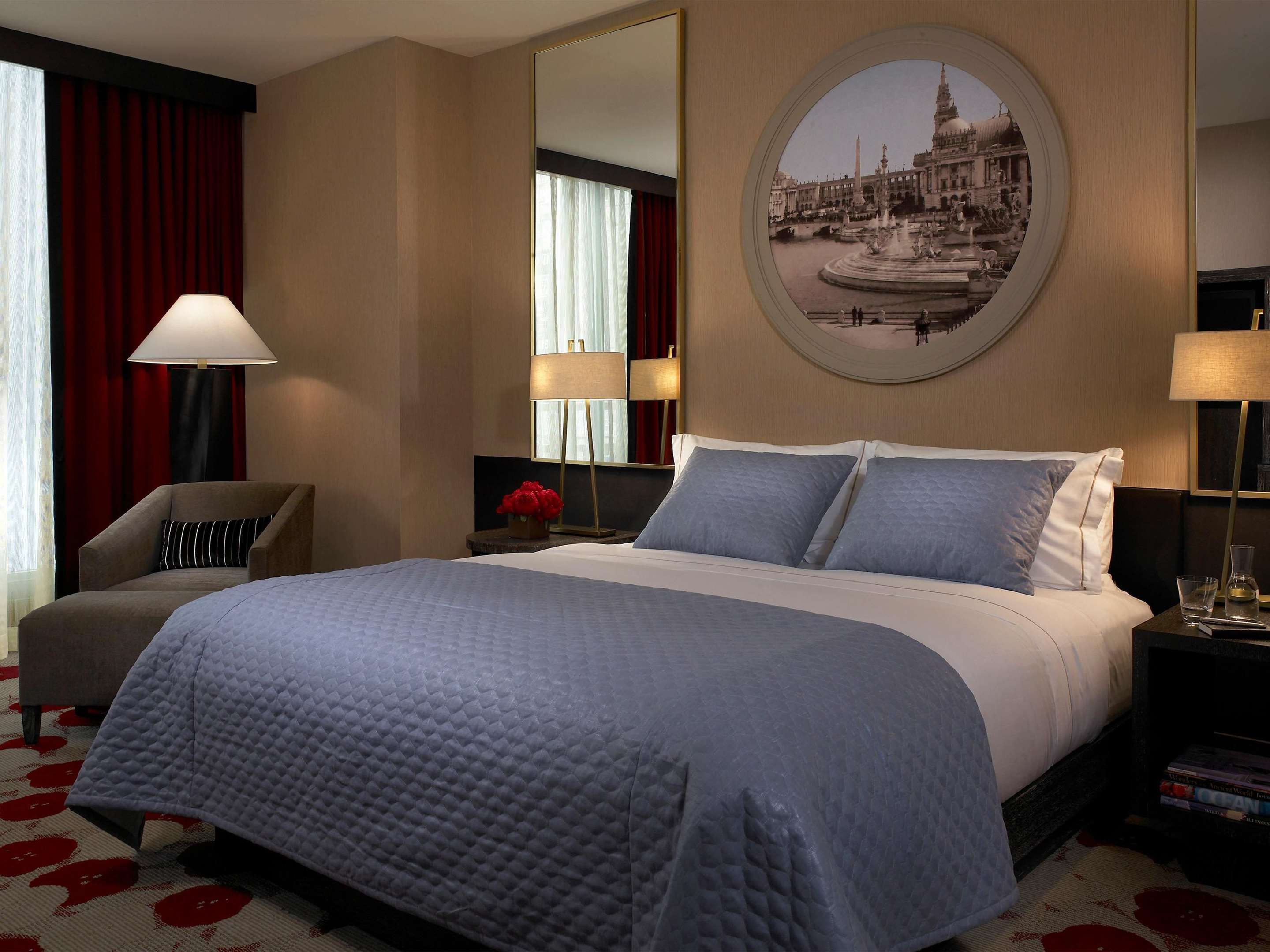 The Royal Sonesta Chicago River North