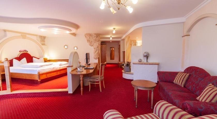 Kristall- & Vitalhotel Bergknappenhof