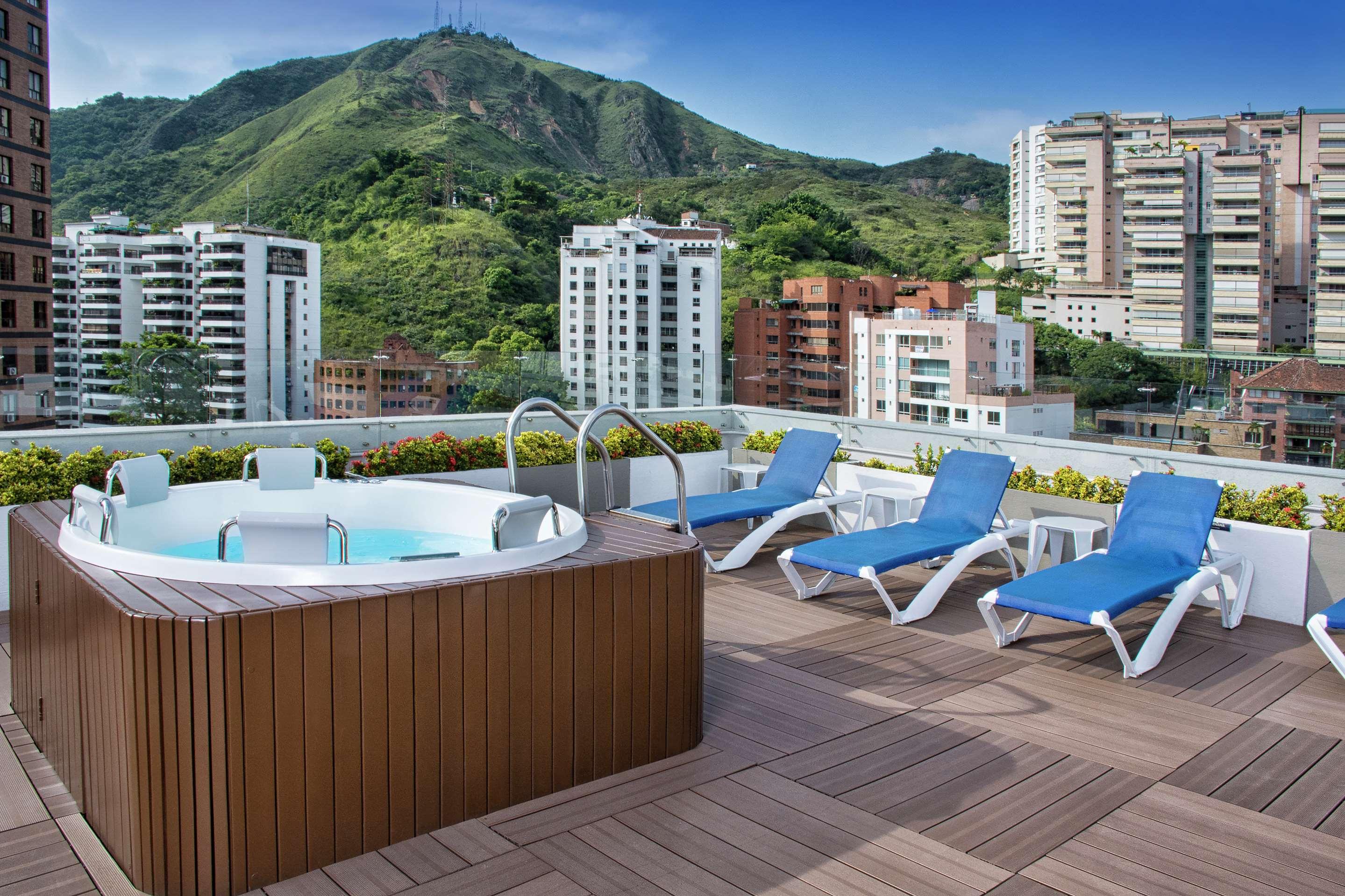 Ofertas, opiniones e imágenes de Hampton by Hilton Cali, Colombia en  Santiago de Cali, Colombia desde $154.277 | momondo