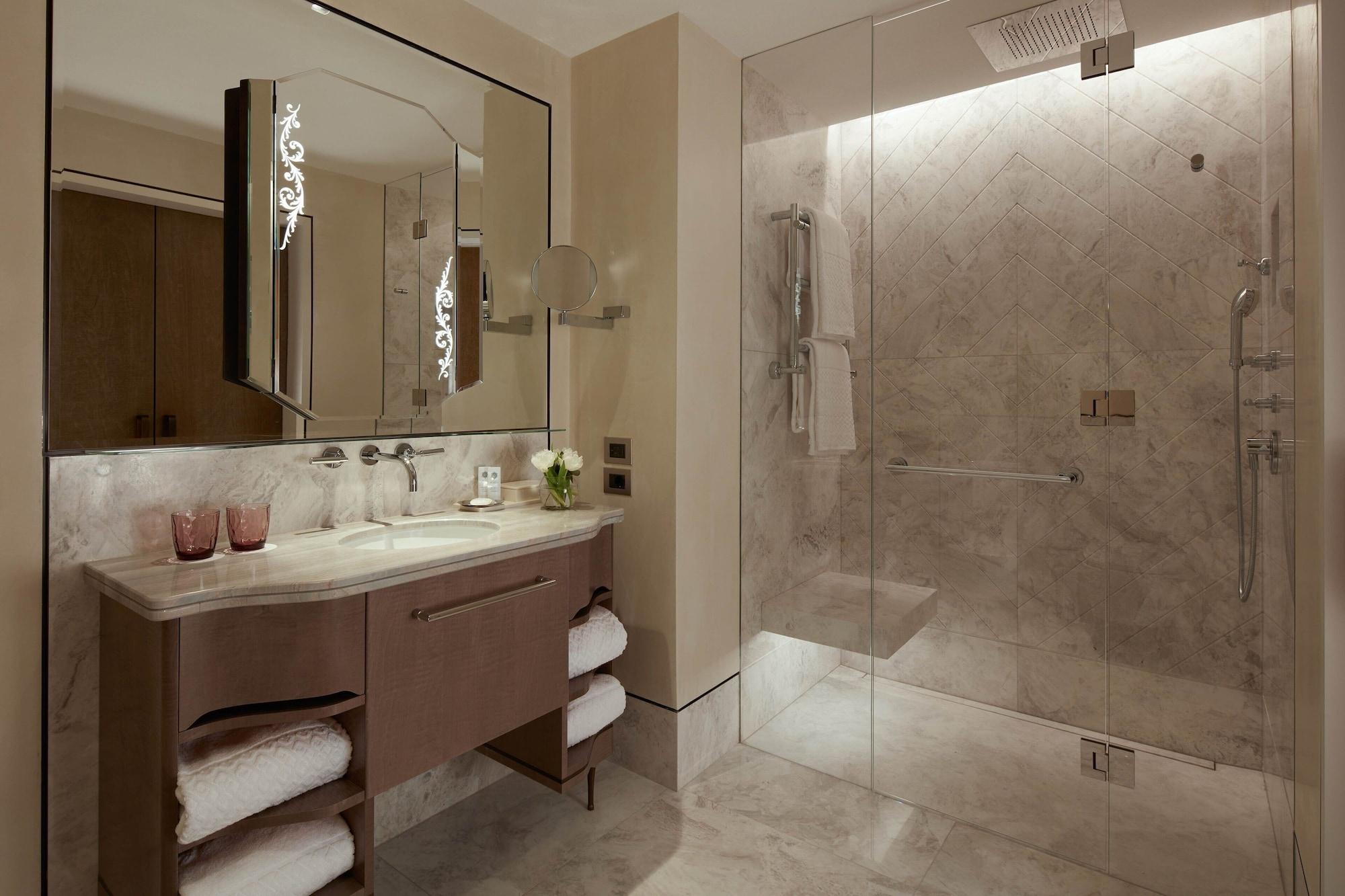 sembo-4989100-ab2465-420789 The St. Regis Venice