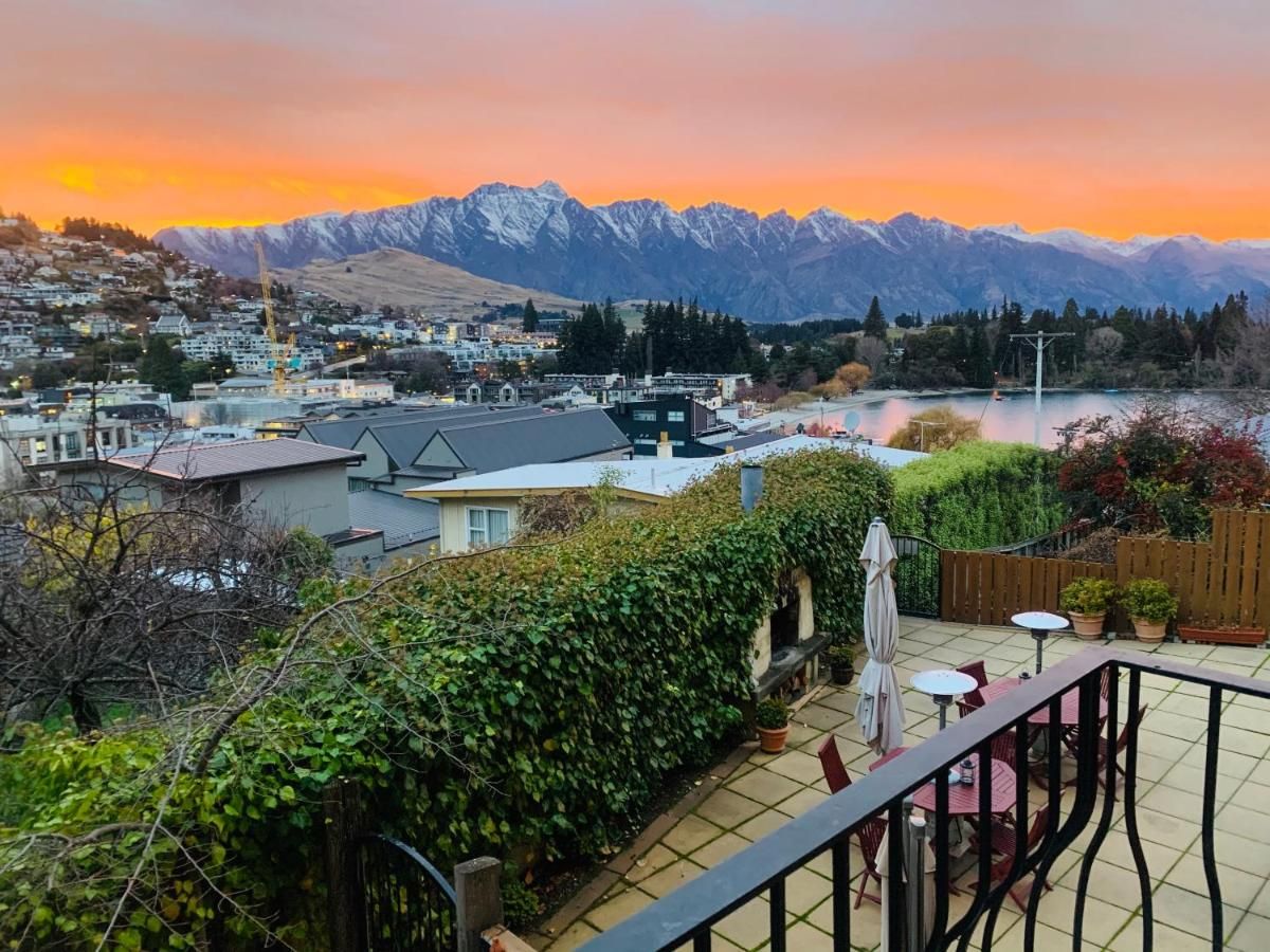 Browns Boutique Hotel