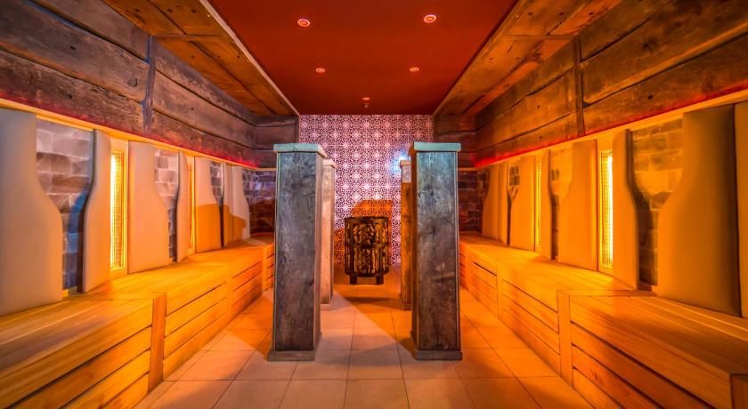 Mesés Shiraz Hotel Superior-Adults only