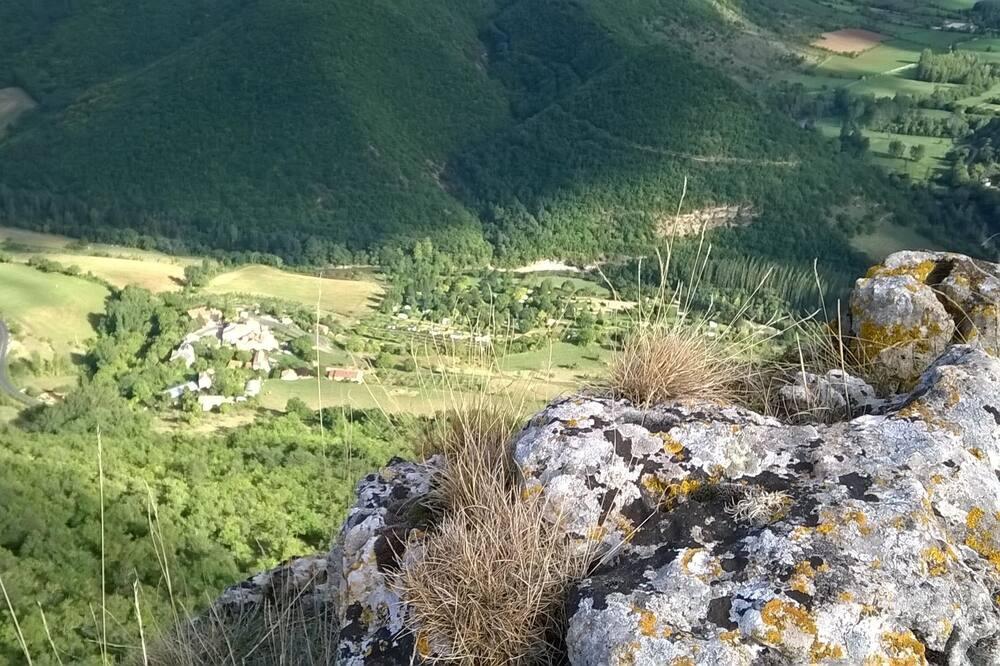 Camping Le Roc Qui Parle Midi-Pyrenees - Nant visuel 1/5 Camping Le Roc Qui Parle Midi-Pyrenees - Nant visuel 1/5