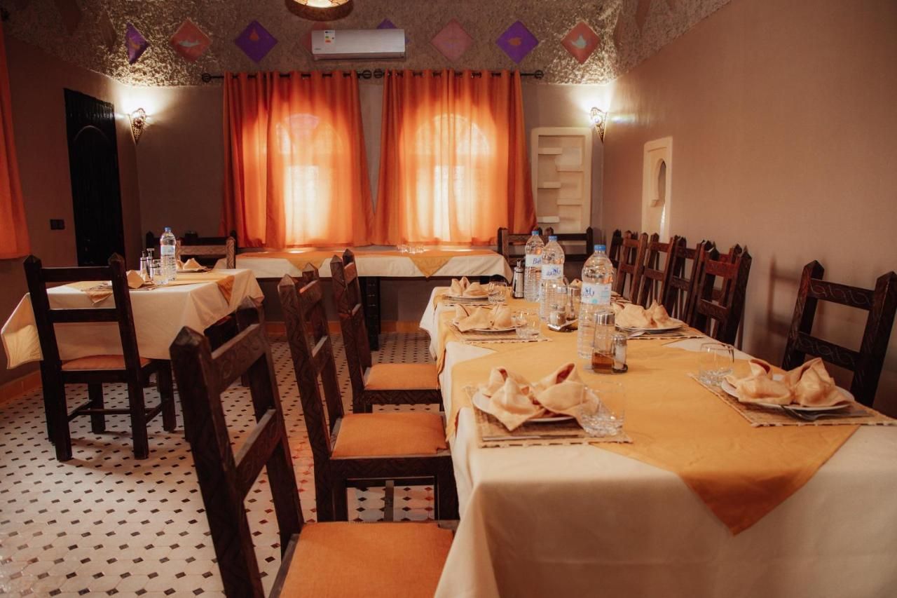 Traditional Riad Merzouga Dunes