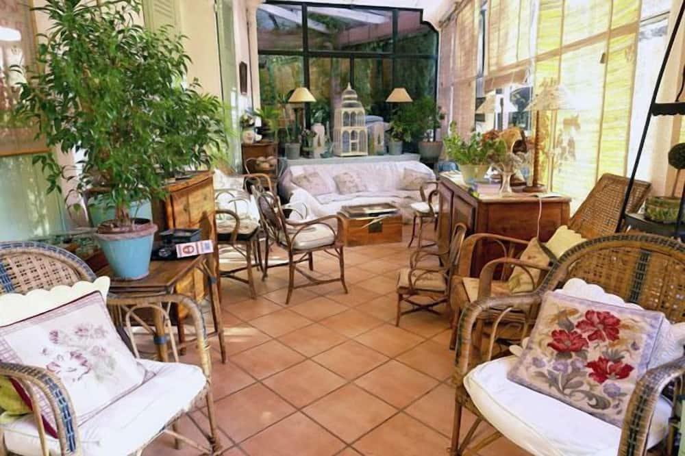 Le Domaine de Saint Veran Provence-Alpes-Côte d'Azur - Orgon visuel 2/5 Le Domaine de Saint Veran Provence-Alpes-Côte d'Azur - Orgon visuel 2/5