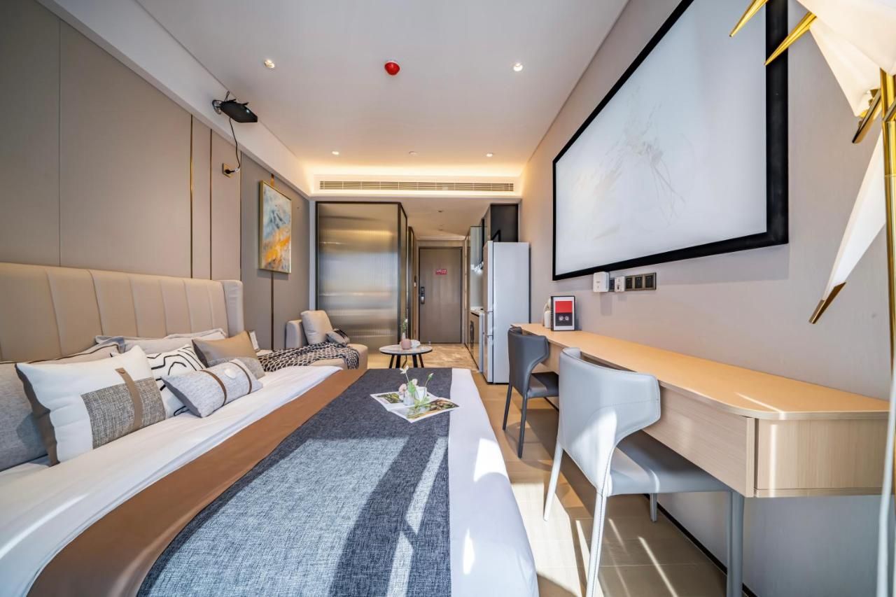 榆漫居高空城景酒店-深圳福田会展中心皇岗口岸下沙地铁站KKone店