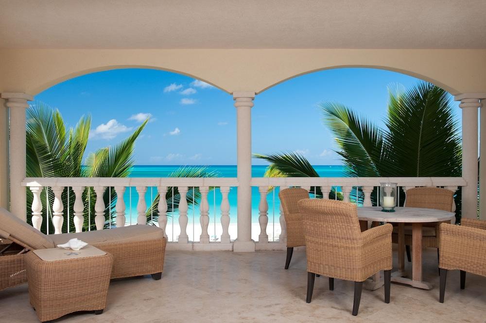 sembo-87752-f79ce4-236750 Grace Bay Club