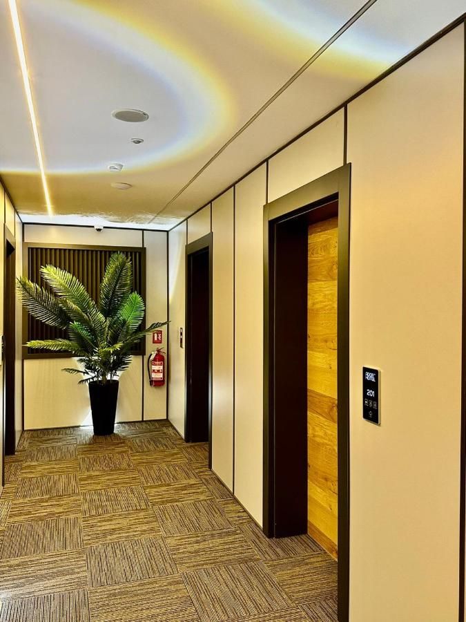 Ador Hotel North Mitrovica