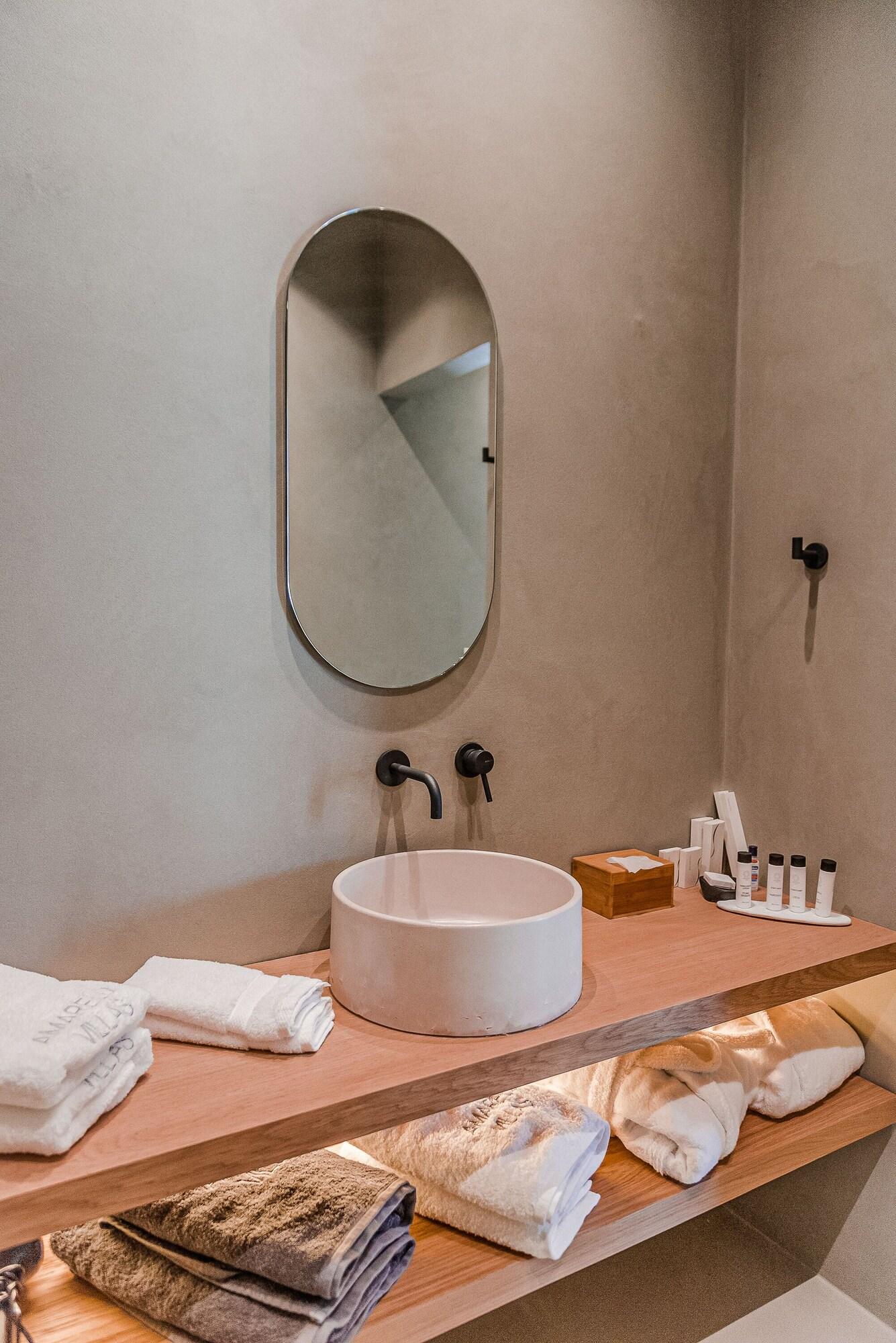 expedia_group-7458795-ae340b-462575 Amarelo Suites