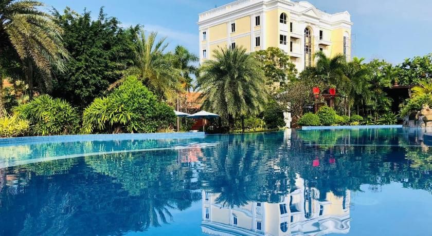 Try Palace Resort Kep