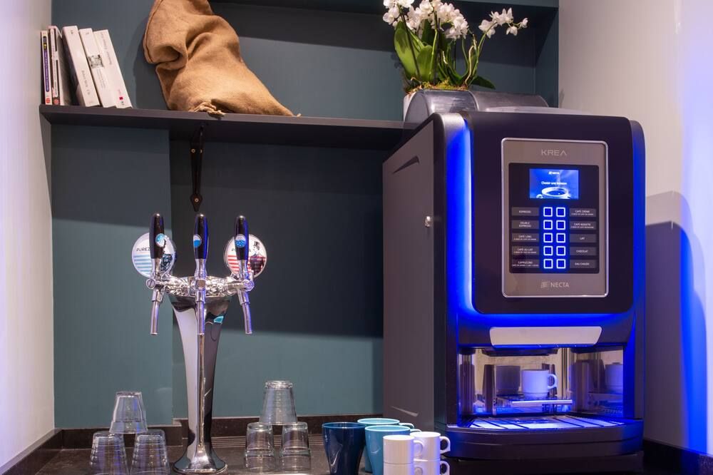 Au Pacific Hotel Ile de France - Paris visuel 2/5