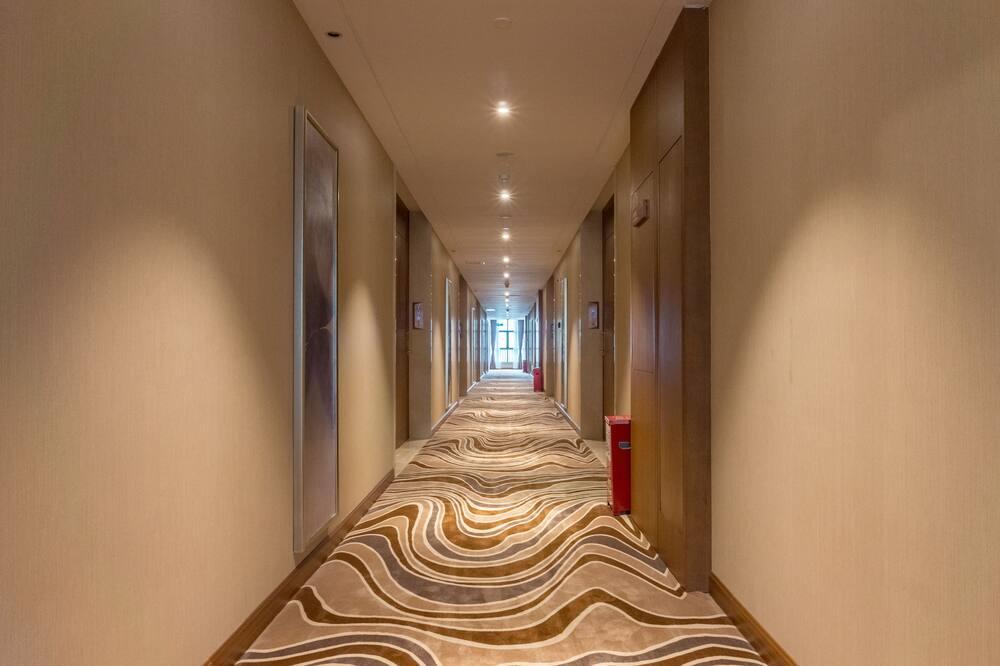 expedia_group-5391481-215123835-298347 Park Lane Hotel Foshan Qiandeng Lake