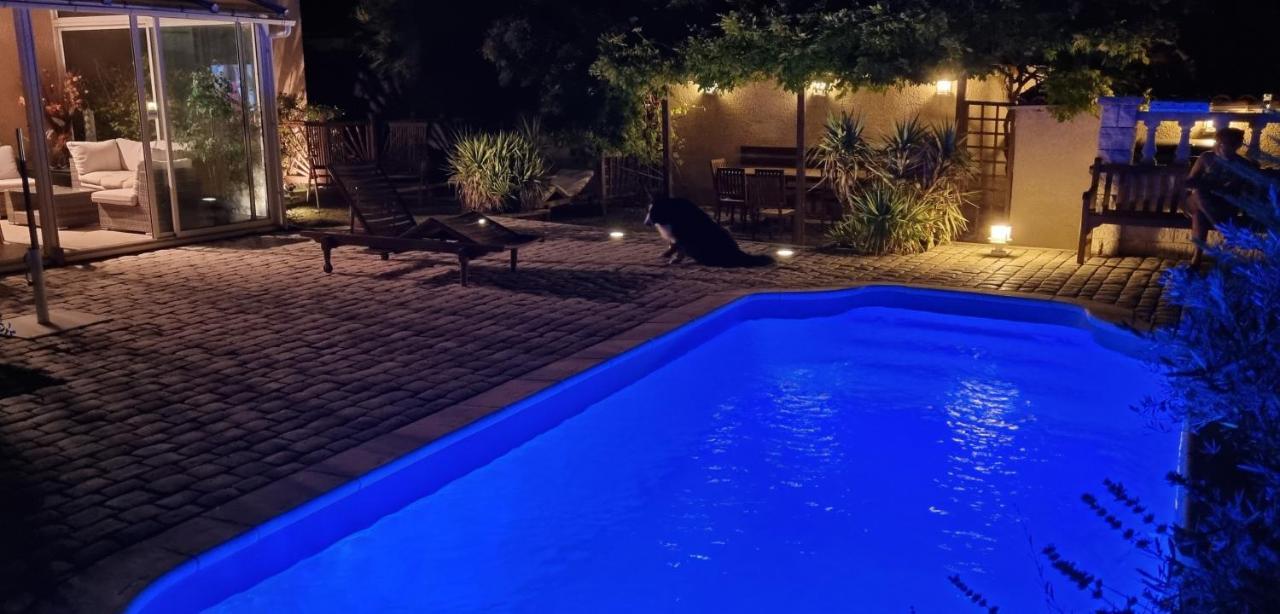 Villa accueillante entre Aix et Marseille Provence-Alpes-Côte d'Azur - Vitrolles visuel 1/5 Villa accueillante entre Aix et Marseille Provence-Alpes-Côte d'Azur - Vitrolles visuel 1/5