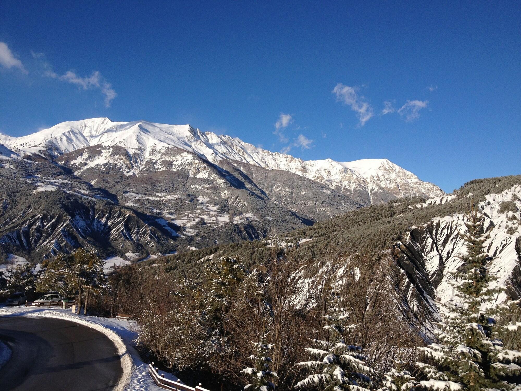 Hôtel les Flocons Provence-Alpes-Côte d'Azur - Barcelonnette visuel 2/5 Hôtel les Flocons Provence-Alpes-Côte d'Azur - Barcelonnette visuel 2/5